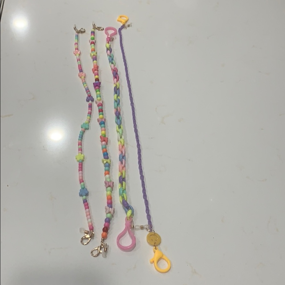 4 children’s mask chains. Brand new no tags